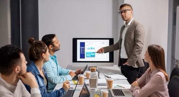 Navigating Growth: The Critical Role of Scalability in Outsourced Sales Solutions