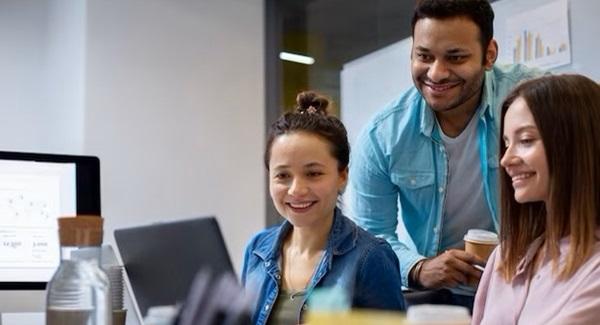 Peering into the Future: The Evolution of Sales Outsourcing in 2024 and Beyond