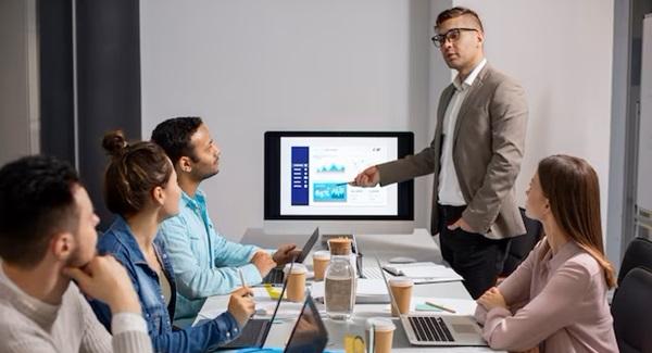 How Outsourcing Sales Can Help Businesses Navigate Economic Uncertainty